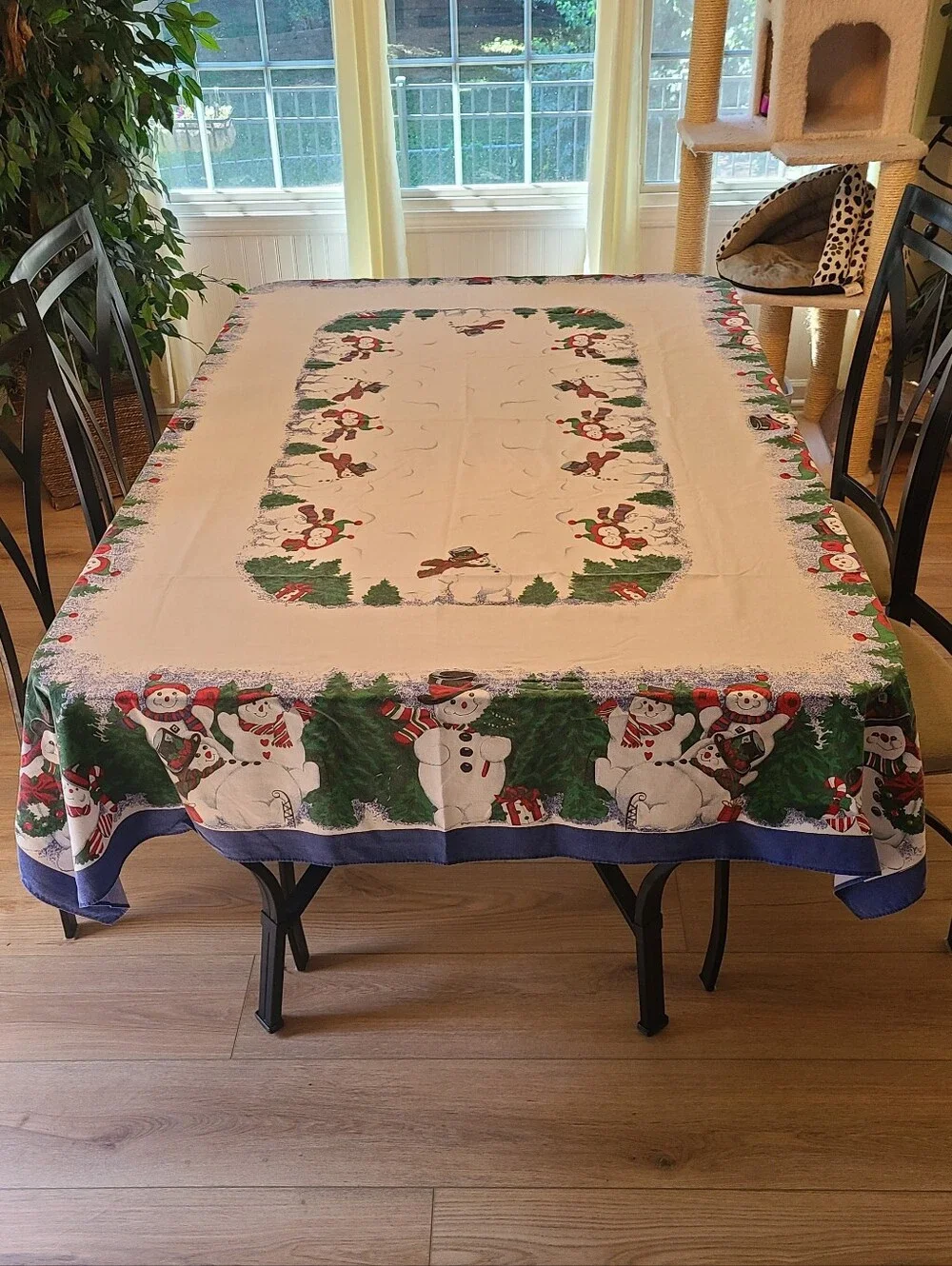 Vintage Festive Christmas Snowman Holiday Border Tablecloth